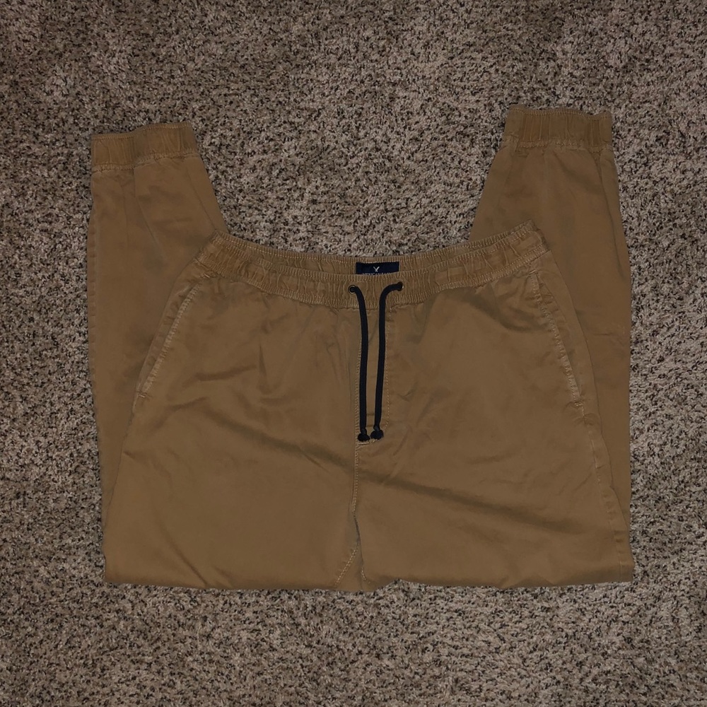 American eagle joggers